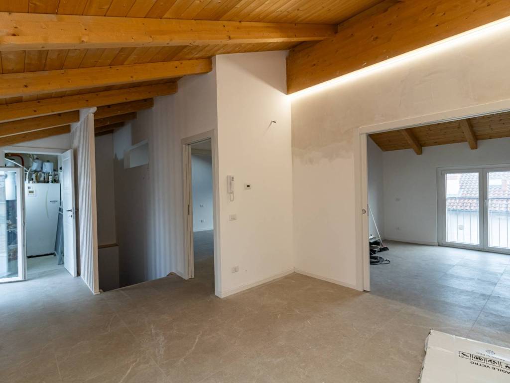 attico in vendita a Seregno