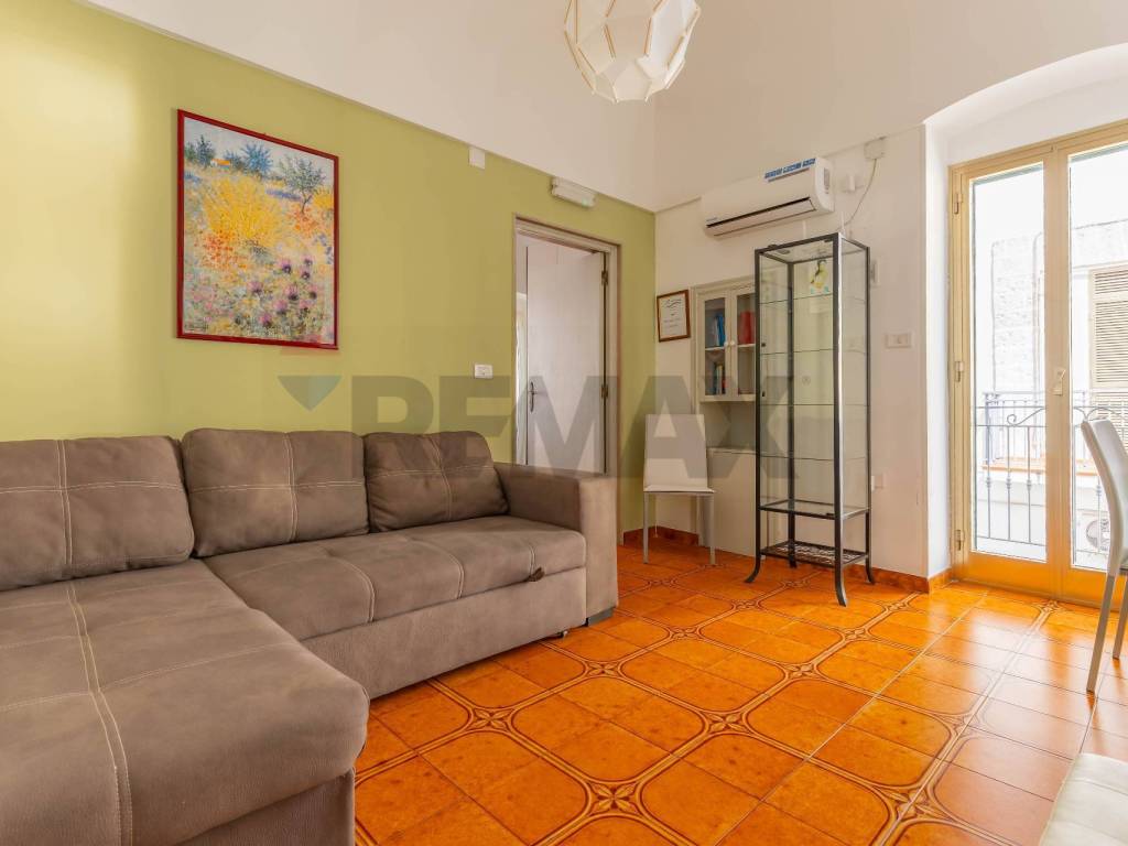 casa indipendente in vendita a Polignano a Mare