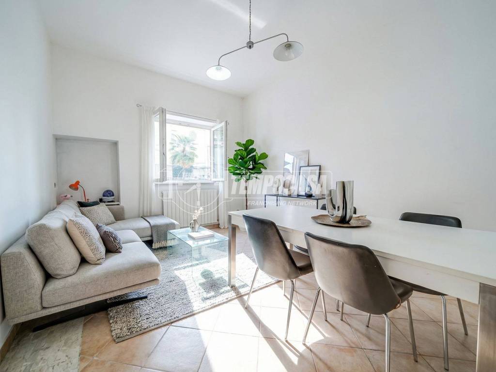 appartamento in vendita a Cairate in zona Bolladello