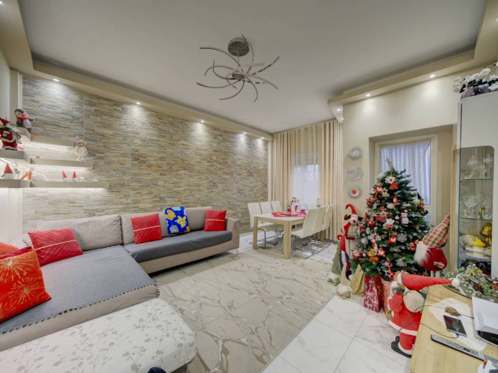 appartamento in vendita a Torino in zona Lucento