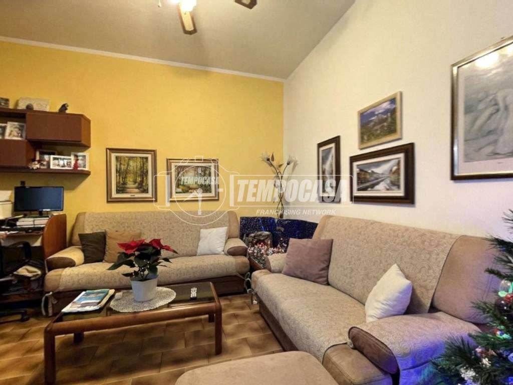 appartamento in vendita a Parabiago