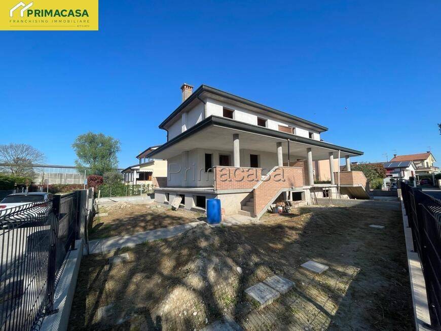 casa indipendente in vendita a Chioggia in zona Valli