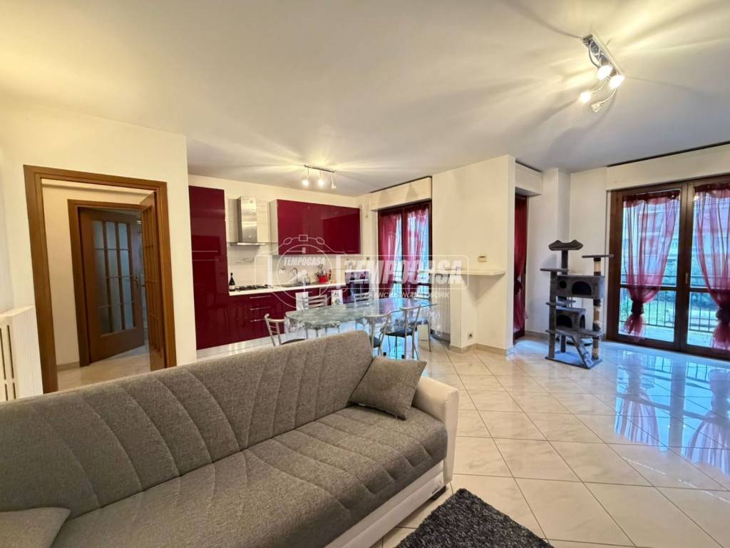 appartamento in vendita a Torino in zona Borgata Vittoria