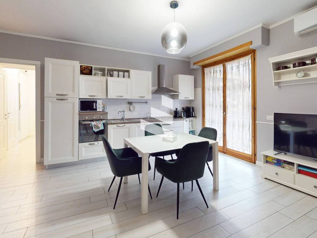 appartamento in vendita a Roma in zona Torrino