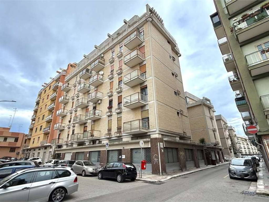 appartamento in vendita a Brindisi in zona Commenda