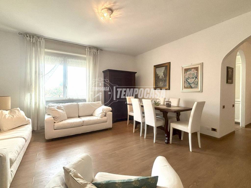 appartamento in vendita ad Arona