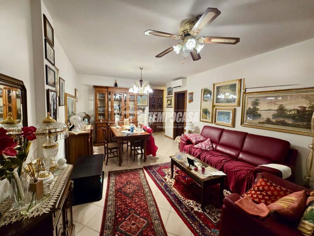 appartamento in vendita a Reggio nell'Emilia in zona Città Storica