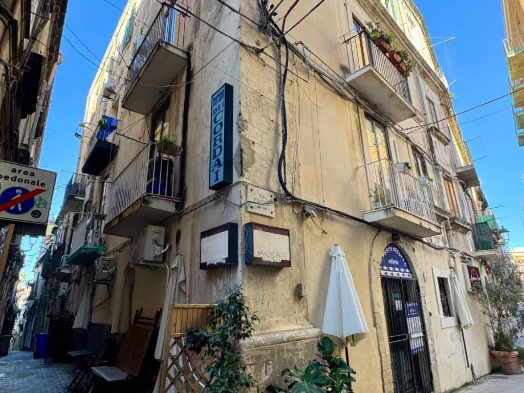 appartamento in vendita a Siracusa in zona Isola Ortigia