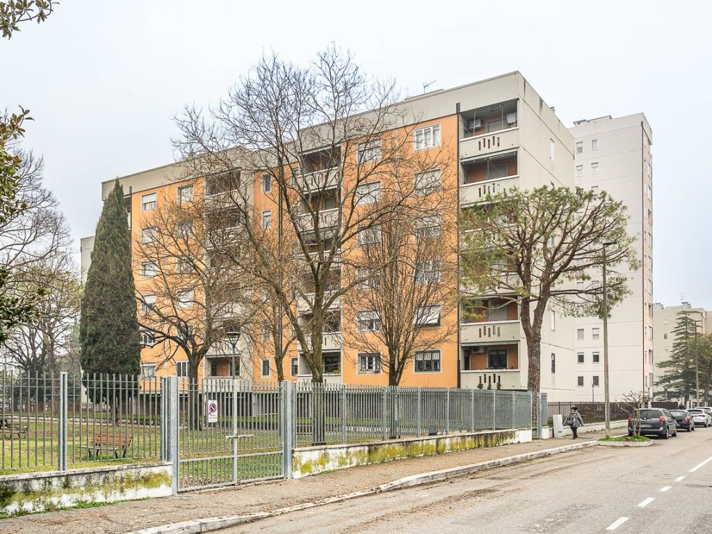 appartamento in vendita a Verona in zona Borgo Venezia / Borgo Trieste