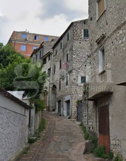 casa indipendente in vendita a Santi Cosma e Damiano