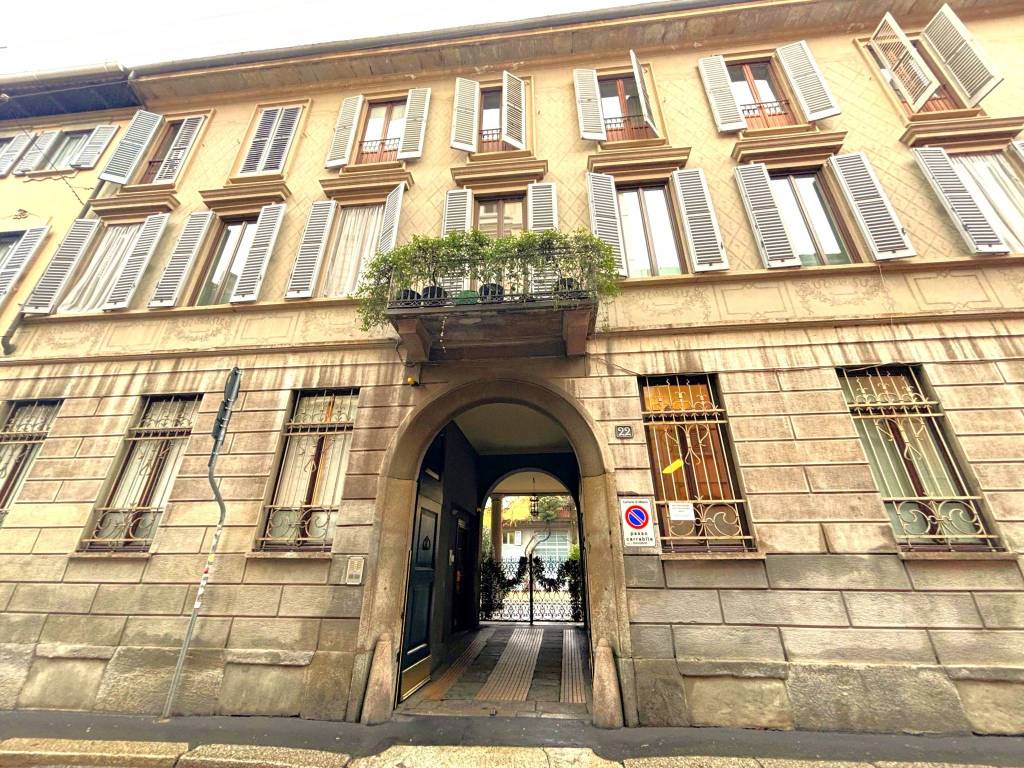 appartamento in affitto a Milano in zona Sant'Ambrogio