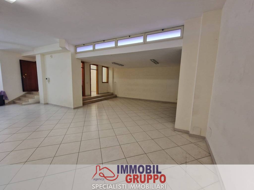 immagine annuncio 1 di 4