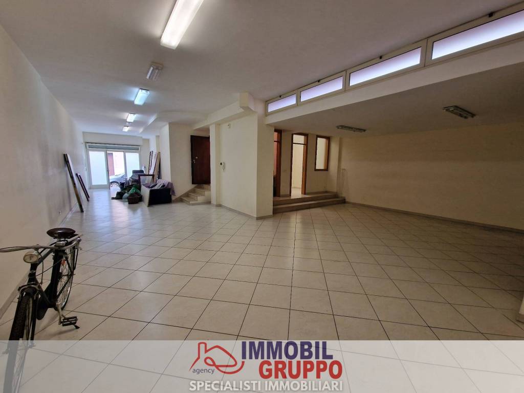 immagine annuncio 2 di 4