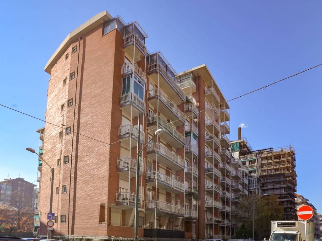 appartamento in vendita a Torino in zona Madonna di Campagna