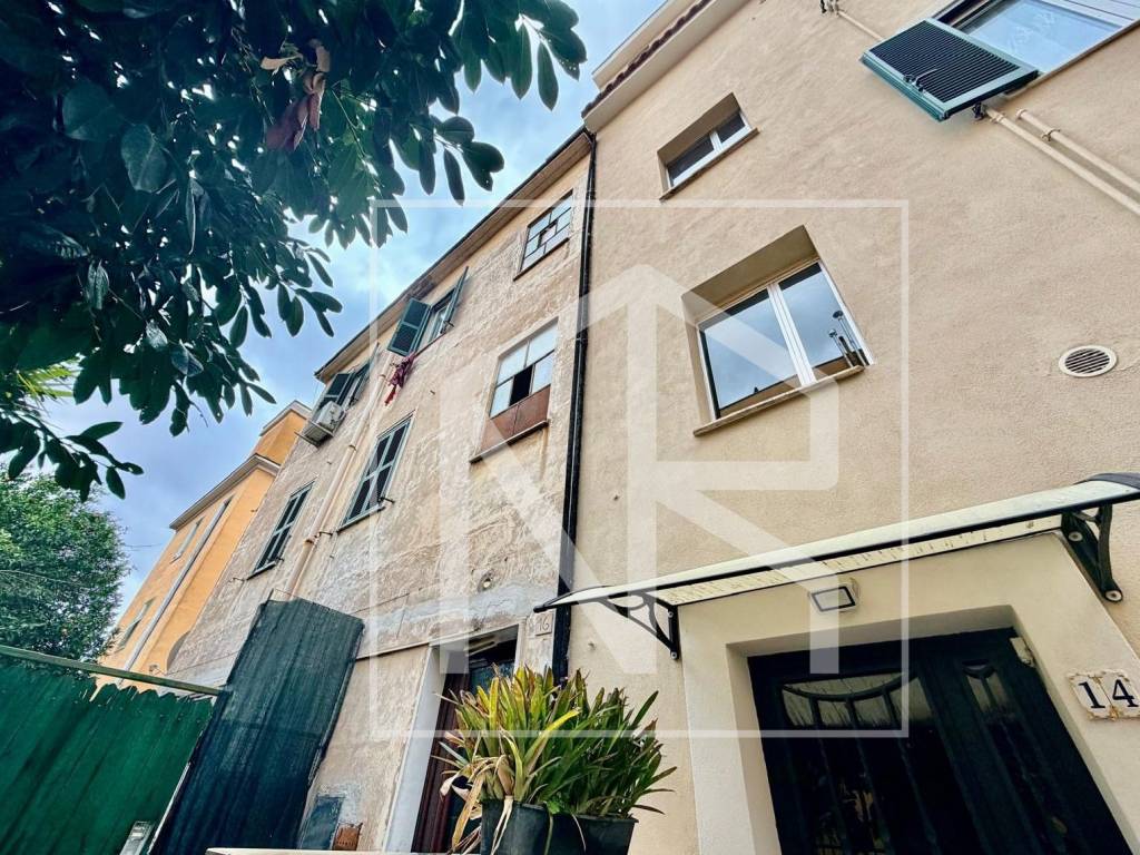 appartamento in vendita a Roma in zona Prenestino-Centocelle