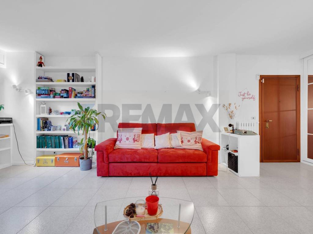 appartamento in affitto a Rho in zona Castellazzo