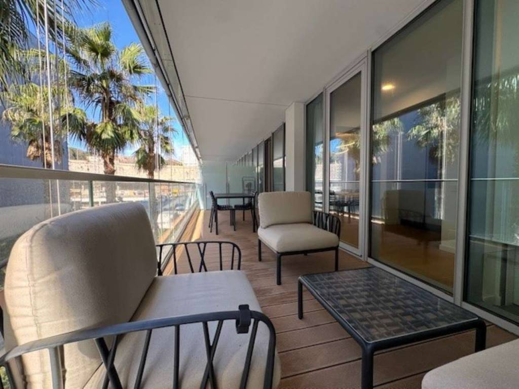 appartamento in vendita a Genova in zona Carignano