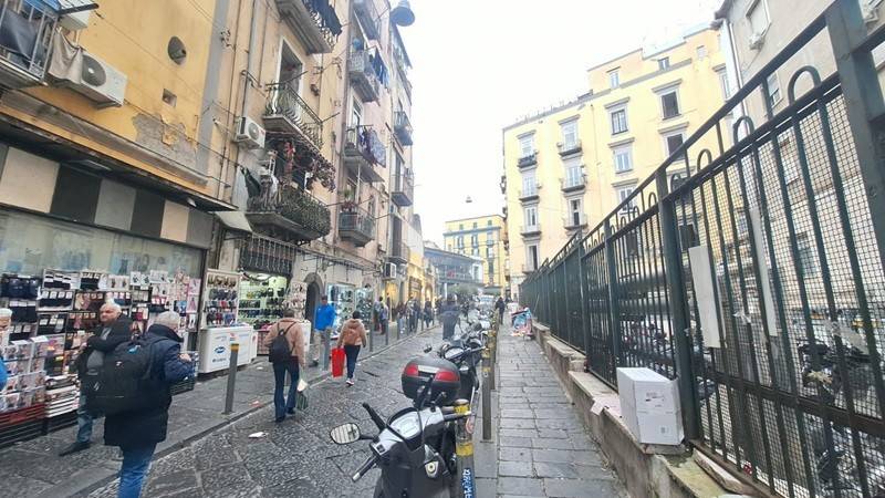 appartamento in vendita a Napoli in zona Arenella