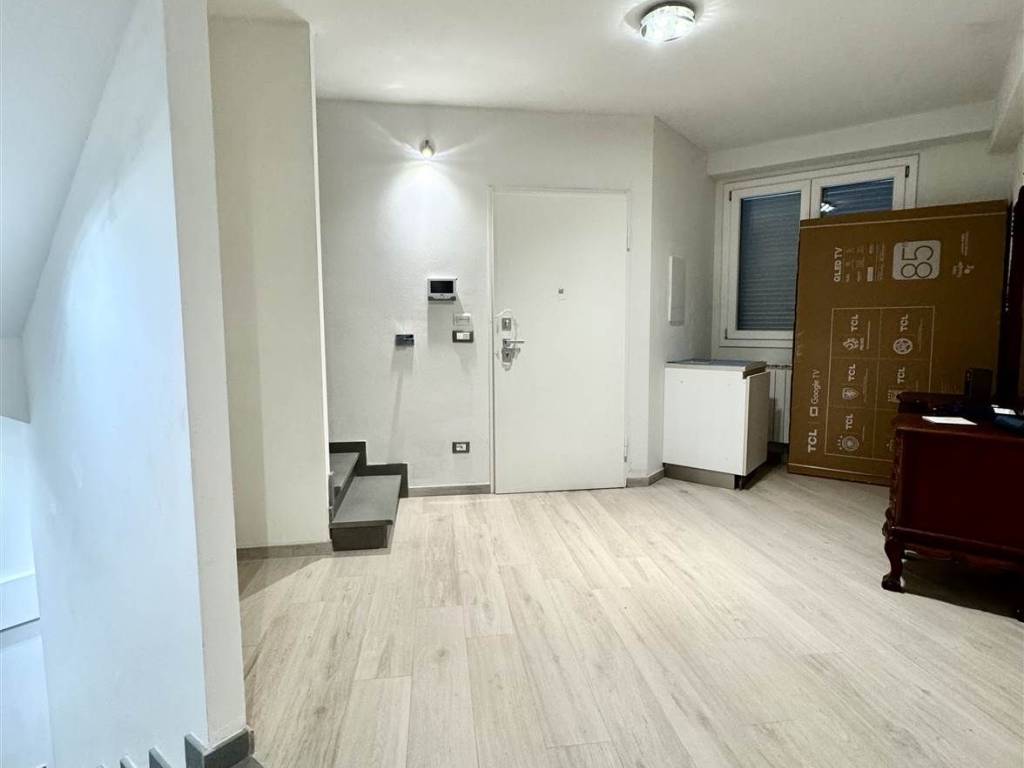 casa indipendente in vendita a Prato