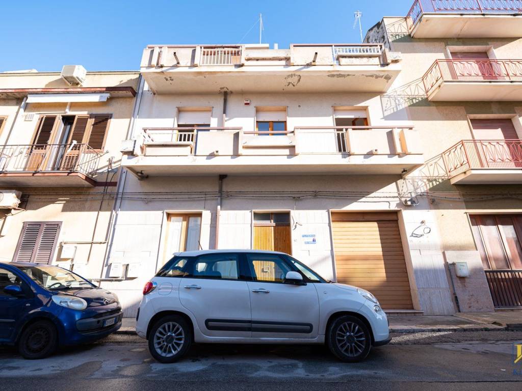 casa indipendente in vendita a Vittoria