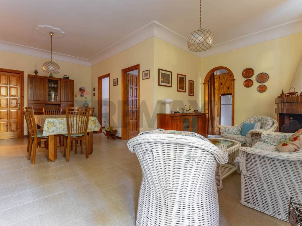 casa indipendente in vendita a Fasano in zona Laureto