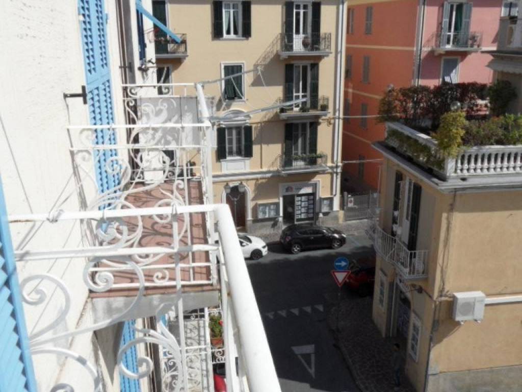 appartamento in affitto ad Alassio