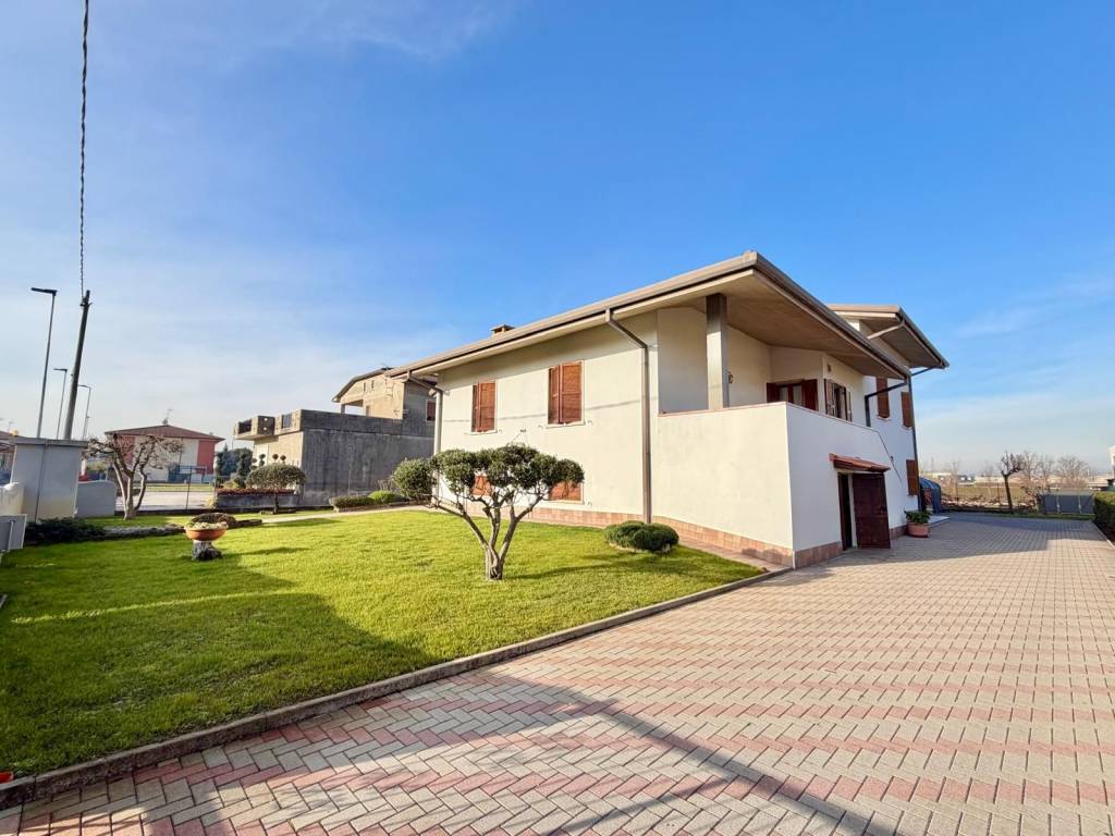 immagine annuncio 1 di 5