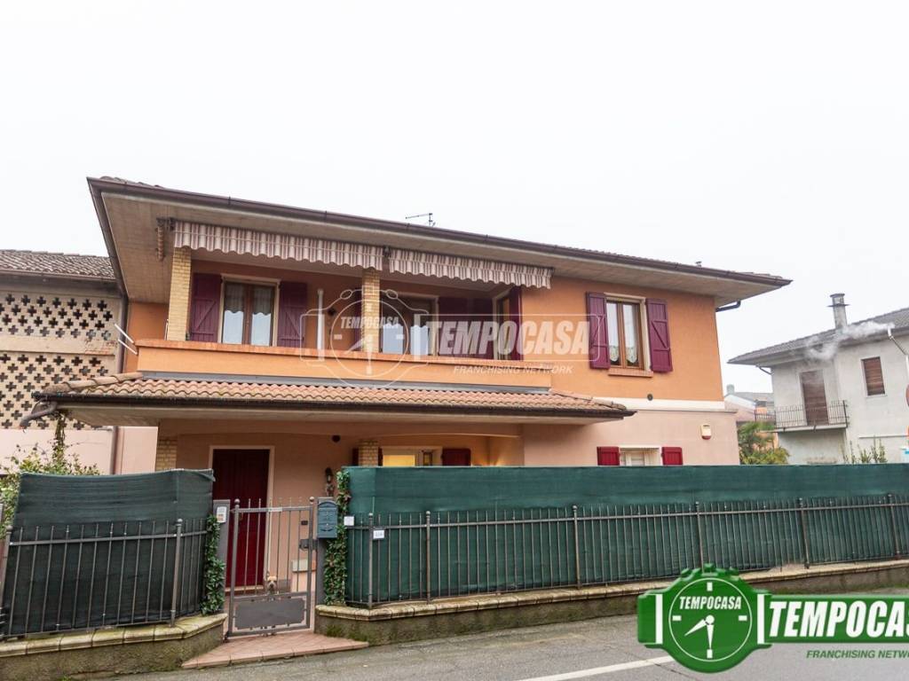 casa indipendente in vendita a Trigolo