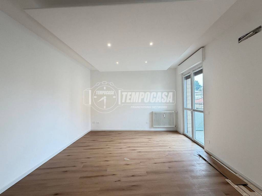 appartamento in vendita a Merate