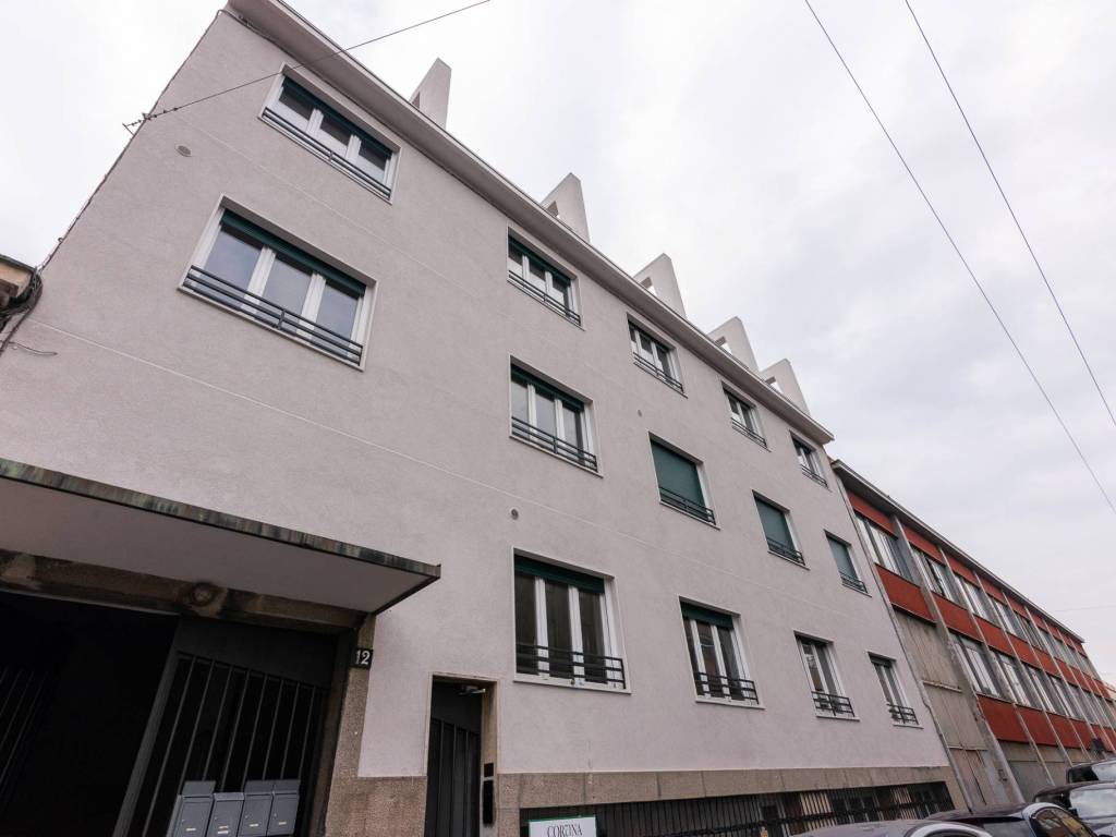 appartamento in vendita a Milano in zona Vigentino