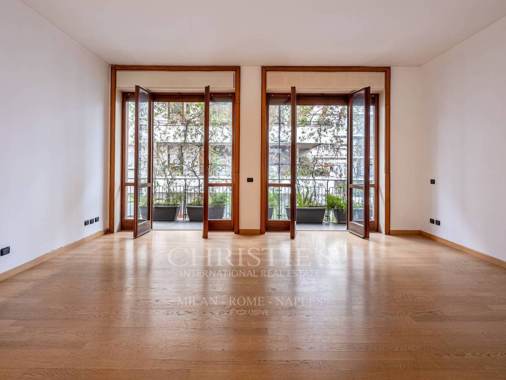 appartamento in vendita a Milano in zona Brera