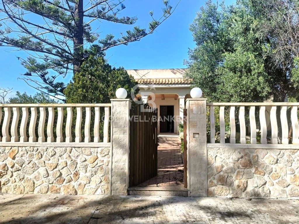 casa indipendente in vendita a Modica in zona Marina di Modica