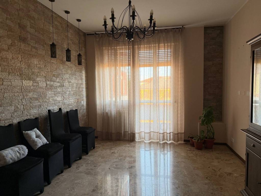 appartamento in vendita a Reggio nell'Emilia in zona Città Storica