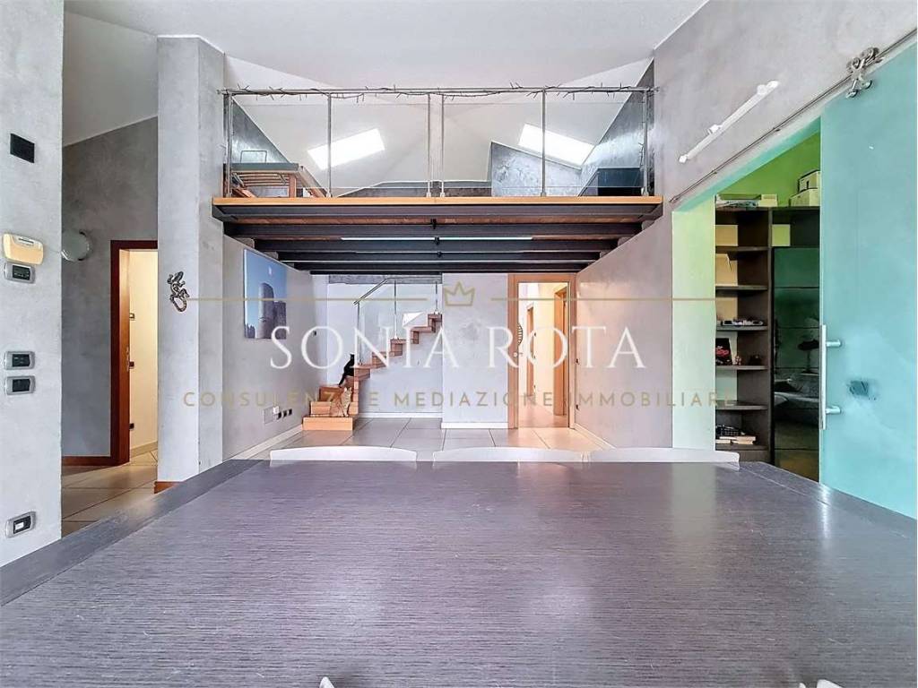 appartamento in vendita a Bergamo in zona Borgo Pignolo