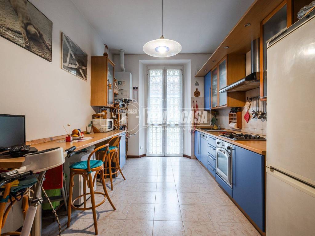 appartamento in vendita a Milano in zona Stazione Centrale