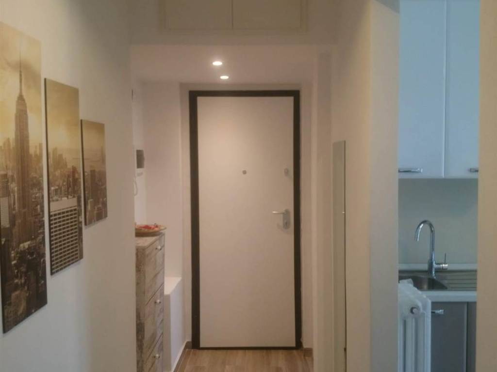 appartamento in vendita a Milano in zona Piazzale Lodi