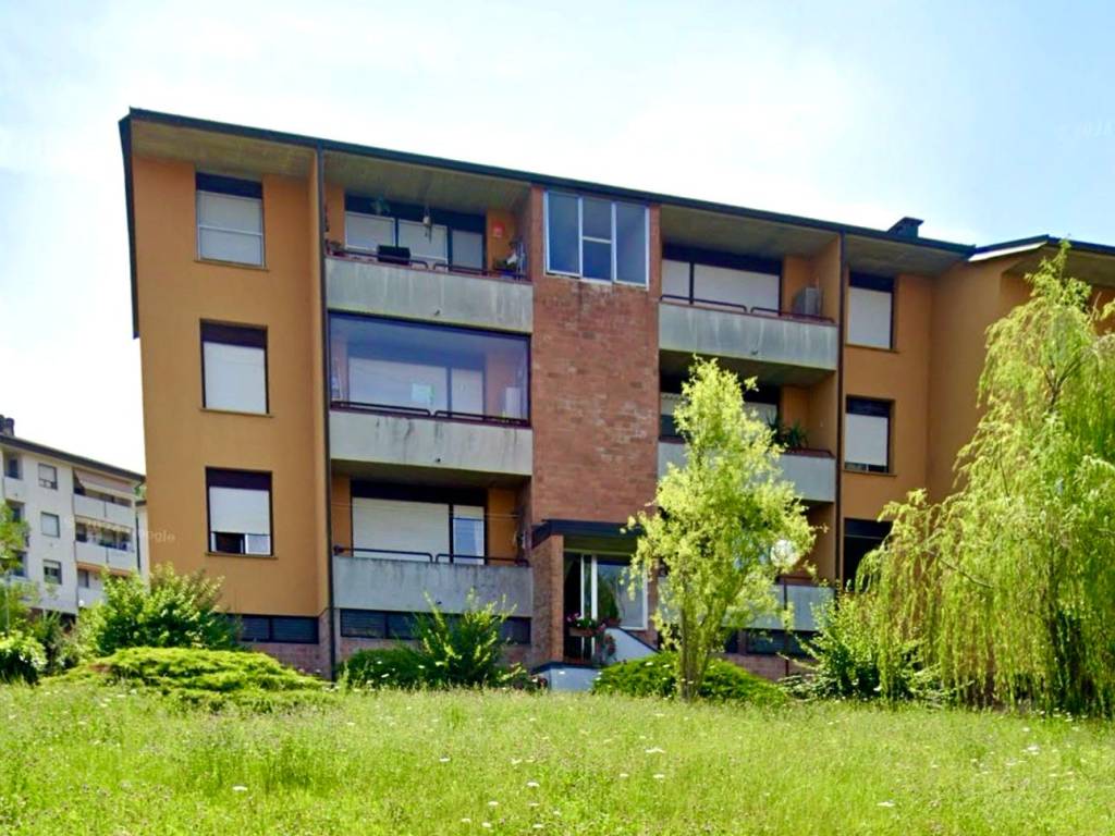 appartamento in vendita ad Alto Reno Terme in zona Porretta Terme