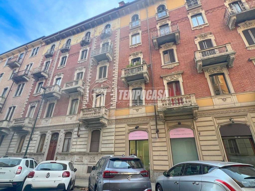 appartamento in vendita a Torino in zona Crocetta