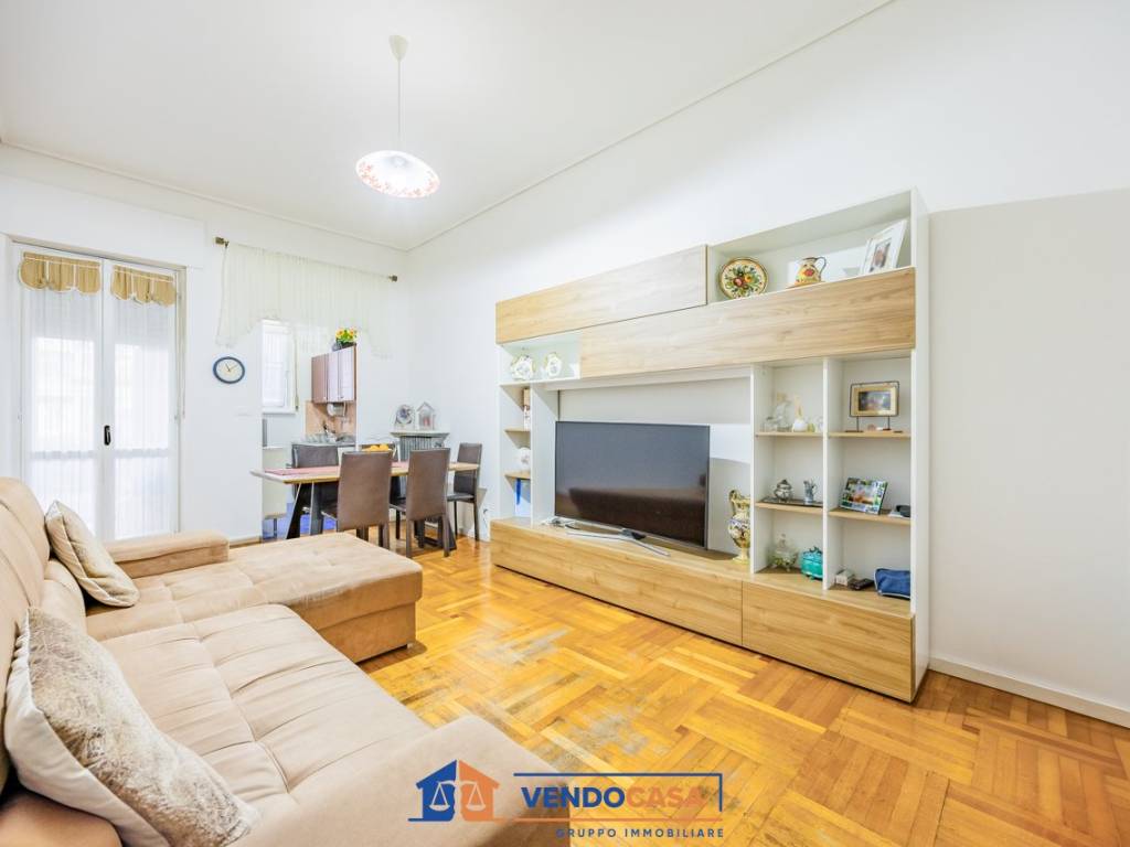 appartamento in vendita a Cuneo in zona Centro Città