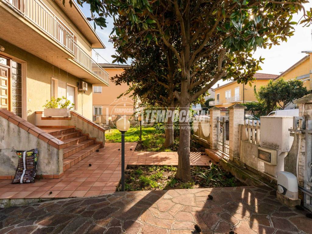 appartamento in vendita a Civitanova Marche in zona Fontespina