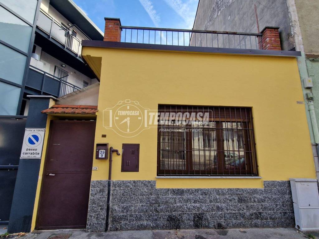 appartamento in vendita a Torino in zona Mirafiori Nord