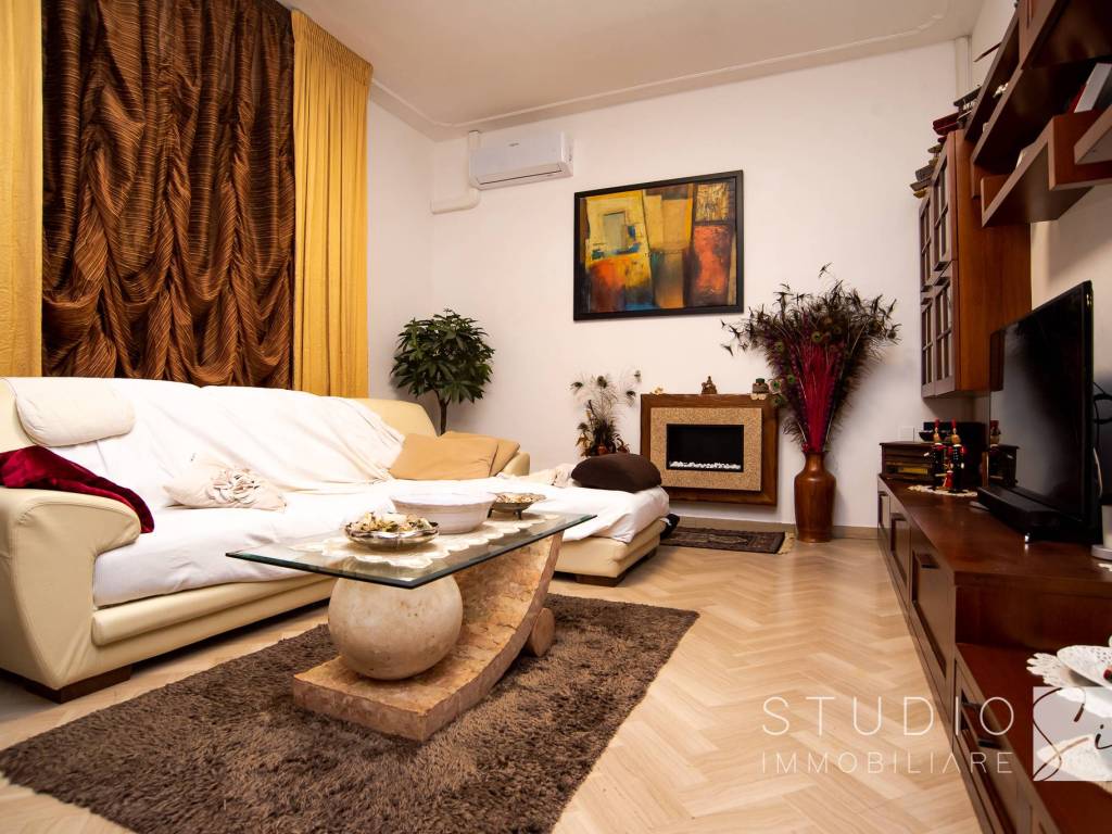 appartamento in vendita a Pistoia in zona Centro Città