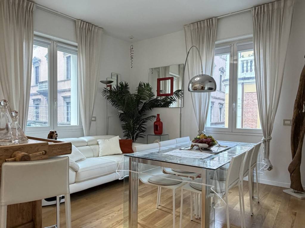 appartamento in vendita a Pesaro in zona Centro Città