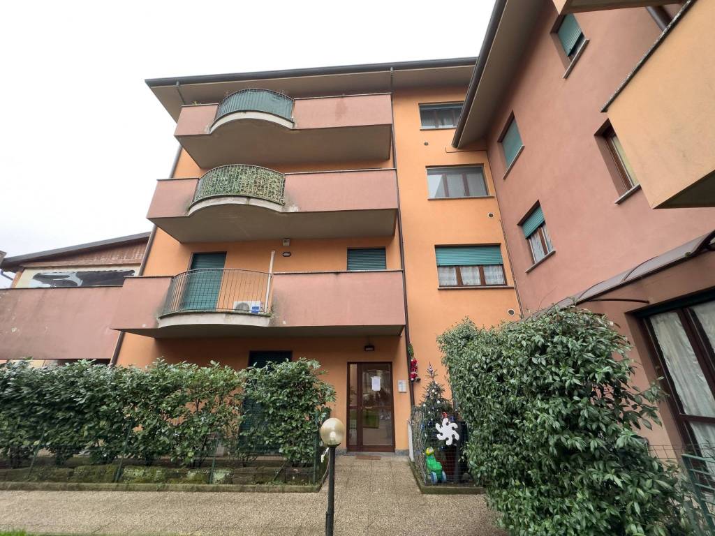 appartamento in vendita ad Arcore