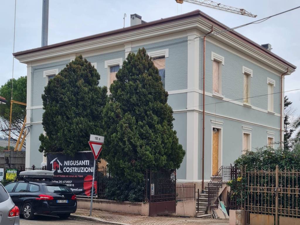 immagine annuncio 1 di 4