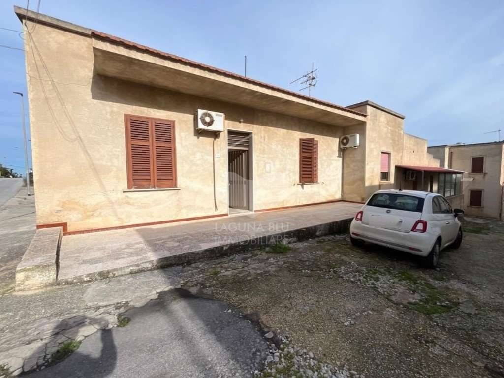 casa indipendente in vendita a Marsala