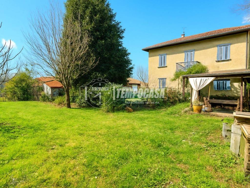 appartamento in vendita a Robbiate