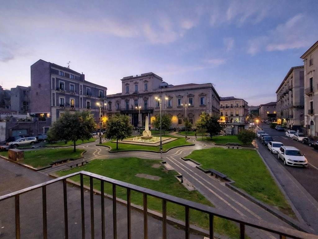 appartamento in affitto a Catania in zona Centro Storico