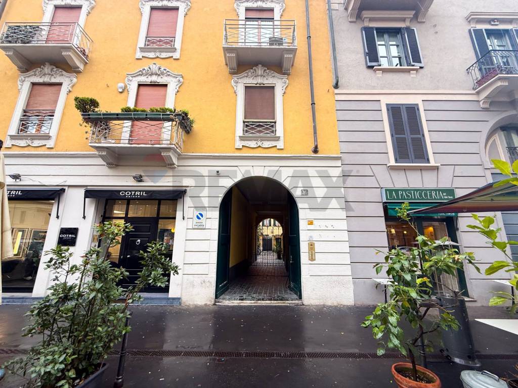 appartamento in vendita a Milano in zona Porta Garibaldi