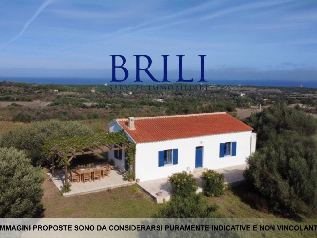 casa indipendente in vendita ad Aglientu